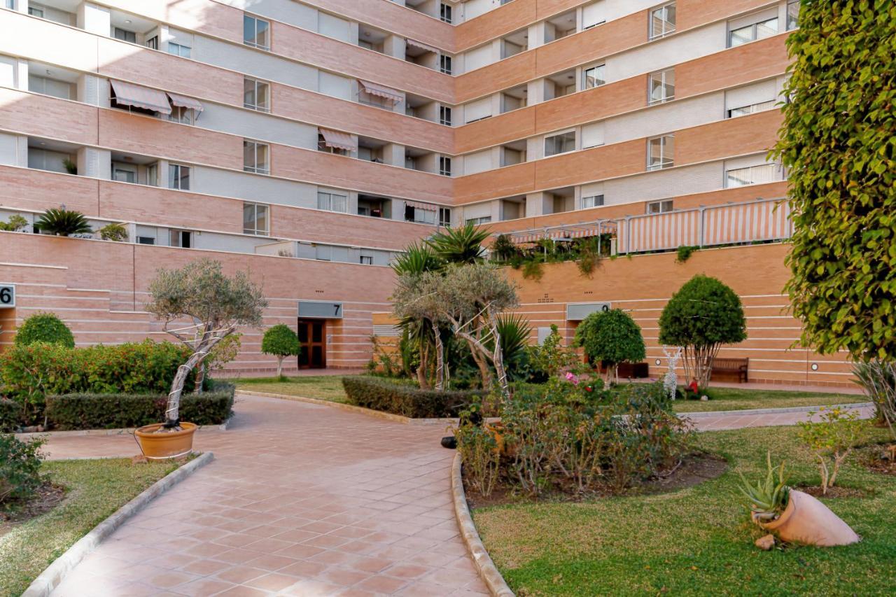 Precioso Apartamento En Maria Zambrano Malaga Bagian luar foto